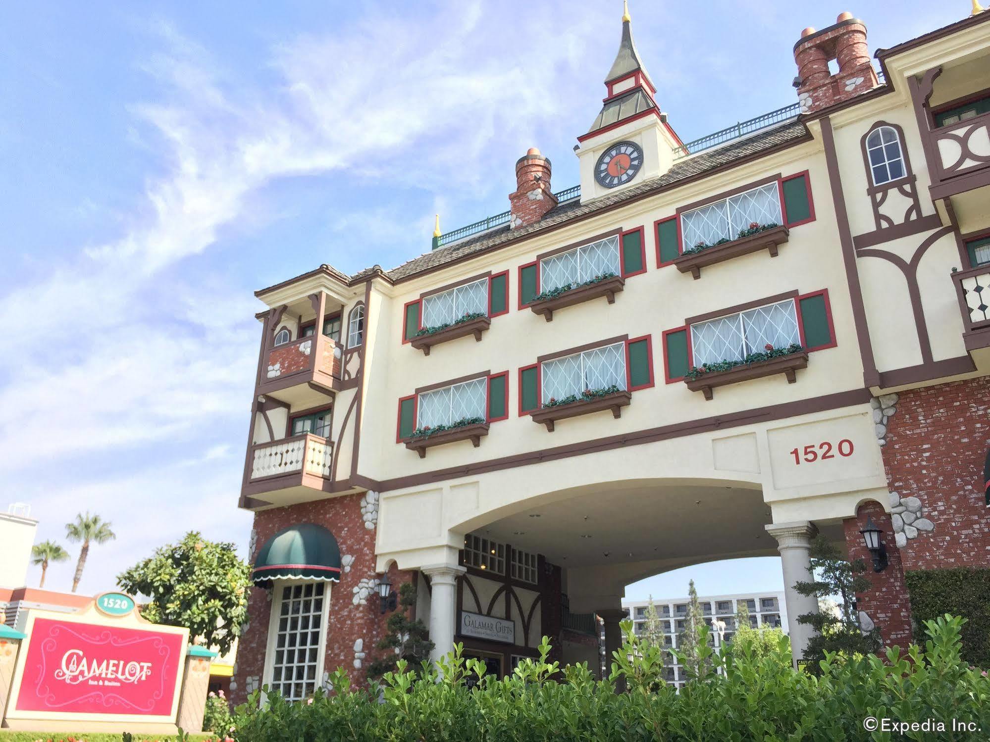 Anaheim Camelot Inn & Suites Exteriör bild